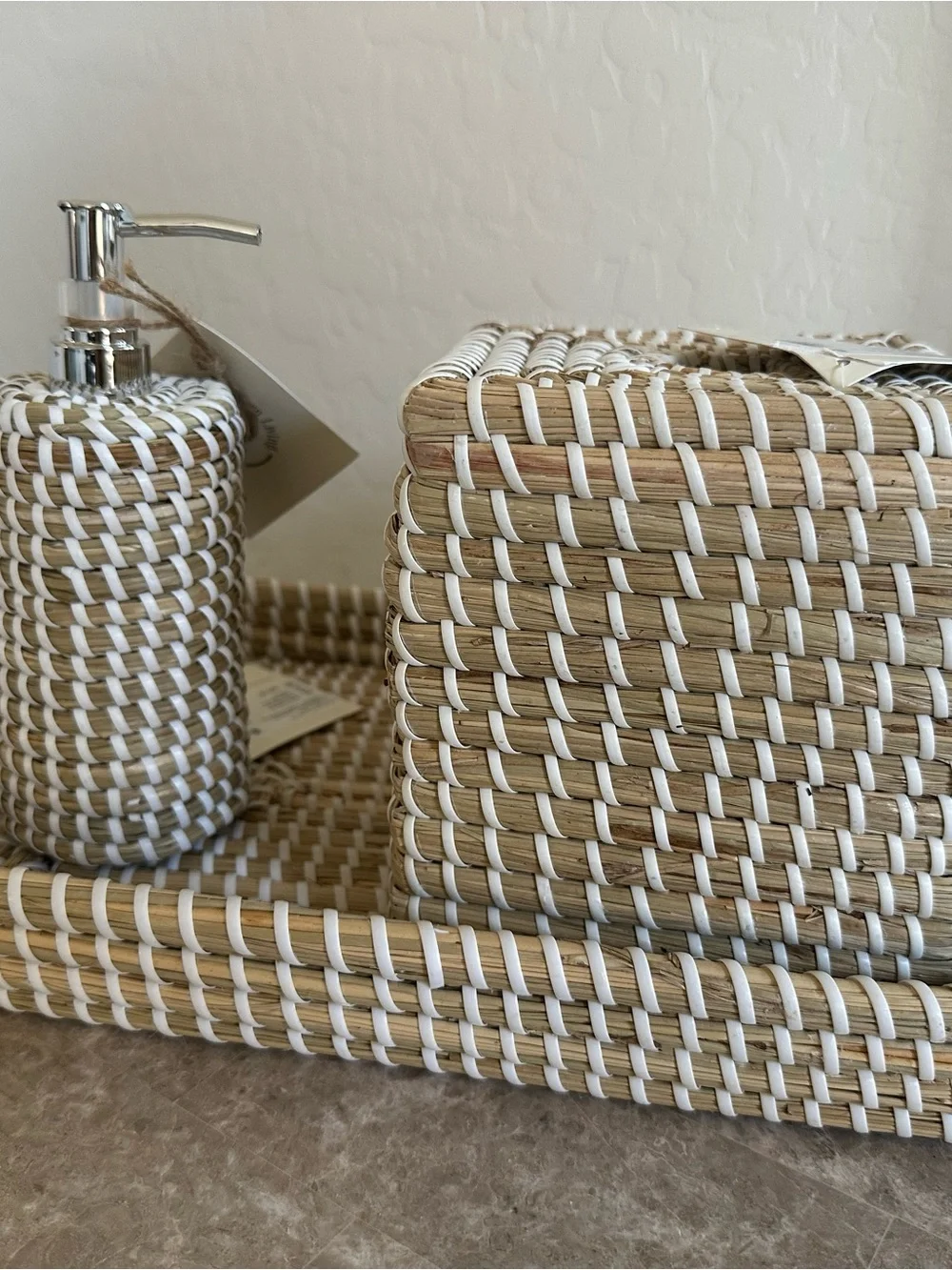 Southern Living Natural and White Woven Bath Accessory Set